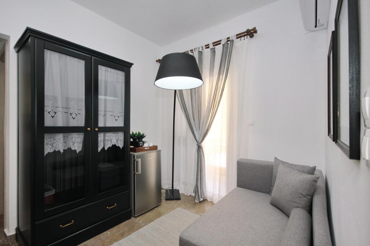 Aloe Luxury Apartments Porto Heli Dış mekan fotoğraf