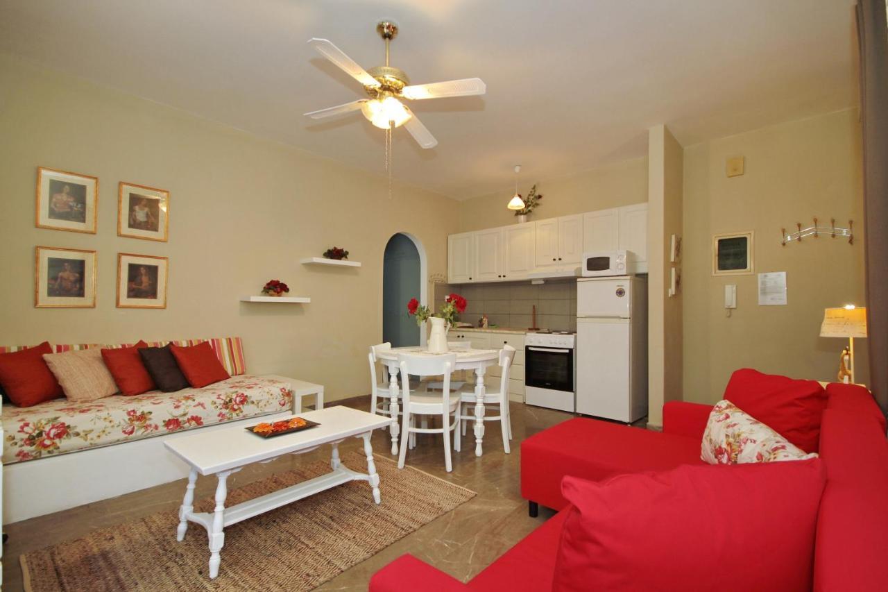 Aloe Luxury Apartments Porto Heli Dış mekan fotoğraf